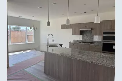 1225 Via Valencia Drive, Madera, CA 93637 - Photo 2