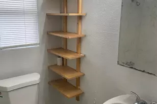 421 E Elm St, Lodi, CA 95240 - Photo 14