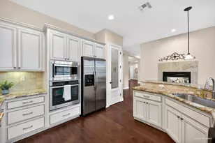 1409 W Colonial Pkwy, Roseville, CA 95661 - Photo 8