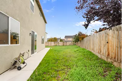 5506 Julia Avenue, Keyes, CA 95328 - Photo 24