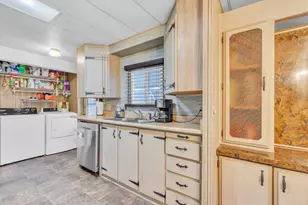 Presidential Ln, Sacramento, CA 95828 - Photo 8