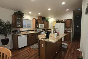 160 Walker Dr, Auburn, CA 95603 - Photo 8