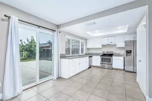 8241 S Country Way, Sacramento, CA 95828 - Photo 8