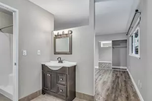 8241 S Country Way, Sacramento, CA 95828 - Photo 20