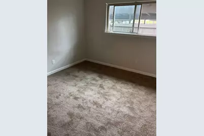 8745 Woodman Way #F, Sacramento, CA 95826 - Photo 10