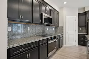 3081 Windwalker Walk, Sacramento, CA 95833 - Photo 10