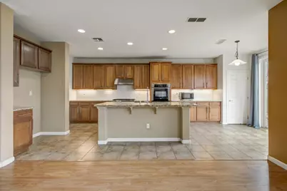 4708 Coppola Circle, Elk Grove, CA 95757 - Photo 16