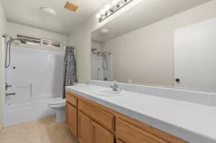 434 White Rock Dr, Yuba City, CA 95991 - Photo 8