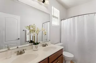 12088 Runswick Ct, Rancho Cordova, CA 95742 - Photo 8