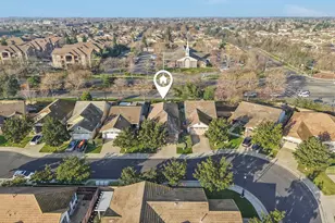 7448 Abbey Cir, Elk Grove, CA 95757 - Photo 34