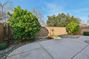 7448 Abbey Cir, Elk Grove, CA 95757 - Photo 30