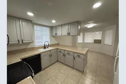 5930 Welch Avenue, Stockton, CA 95210 - Photo 8