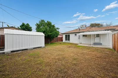 6212 Burns Way, Sacramento, CA 95824 - Photo 26