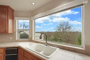 14055 Bluff Dr, Lockeford, CA 95237 - Photo 16