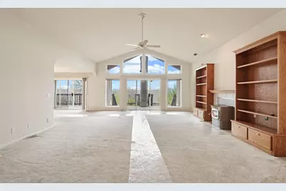 14055 Bluff Drive, Lockeford, CA 95237 - Photo 10