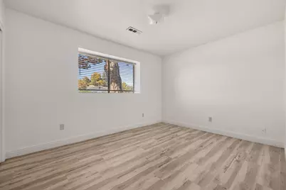 2500 Hampton Way, Turlock, CA 95382 - Photo 36