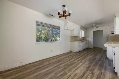 2500 Hampton Way, Turlock, CA 95382 - Photo 14