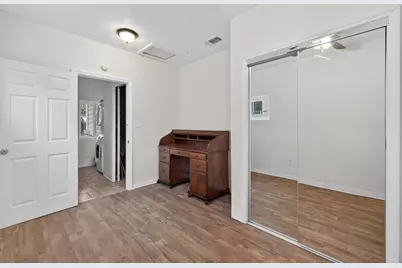 2812 Plover Street, Sacramento, CA 95815 - Photo 28