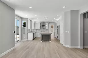 2431 Ogden Sannazor Ct, Tracy, CA 95377 - Photo 32