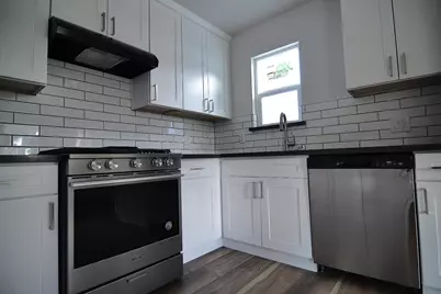 7536 Cosgrove Way, Sacramento, CA 95822 - Photo 8