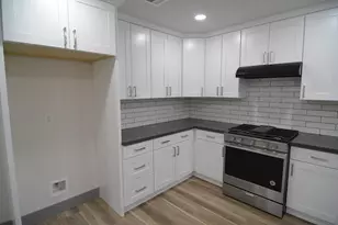 7536 Cosgrove Way, Sacramento, CA 95822 - Photo 10