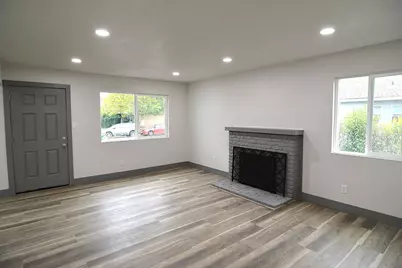 7536 Cosgrove Way, Sacramento, CA 95822 - Photo 14