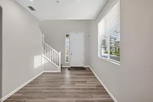 9453 Del Seis Dr, Sacramento, CA 95829 - Photo 8