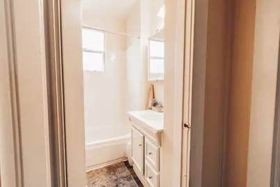 6870 14th Avenue, Sacramento, CA 95820 - Photo 38