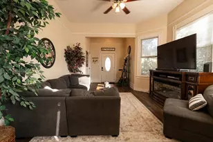 6870 14th Ave, Sacramento, CA 95820 - Photo 20