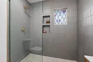 4824 Crestwood Way, Sacramento, CA 95822 - Photo 32