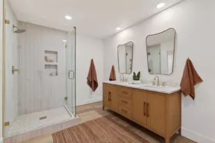 4824 Crestwood Way, Sacramento, CA 95822 - Photo 38