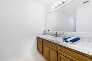 5640 Verner Oak Ct, Sacramento, CA 95841 - Photo 24