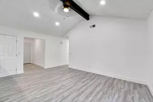 2808 Riverview Dr, Madera, CA 93637 - Photo 8