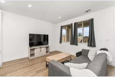 7773 Shattuck Court, Antelope, CA 95843 - Photo 14