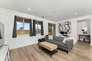 7773 Shattuck Ct, Antelope, CA 95843 - Photo 16