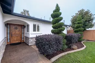 5326 Constellation Way, Sacramento, CA 95841 - Photo 2