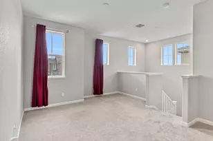 8695 Esperia Wy, Sacramento, CA 95828 - Photo 10