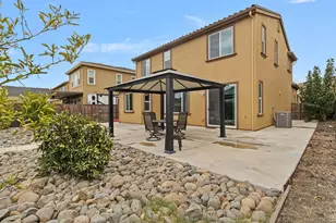 8695 Esperia Wy, Sacramento, CA 95828 - Photo 22