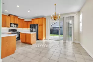 2796 San Marin Ln, Sacramento, CA 95835 - Photo 8