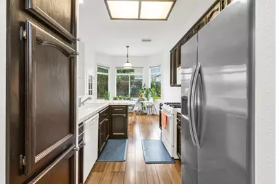 8679 Spring House Way, Elk Grove, CA 95624 - Photo 20