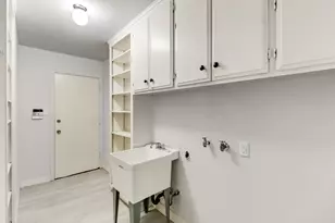 6235 Allenport Way, Sacramento, CA 95831 - Photo 36