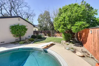 2605 Queenwood Drive, Rancho Cordova, CA 95670 - Photo 38