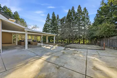 1360 Oak Creek Court, El Dorado Hills, CA 95762 - Photo 36