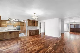 2117 Manitoba Ct, Modesto, CA 95356 - Photo 14