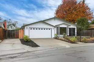 8628 Fallbrook Way, Sacramento, CA 95826 - Photo 2