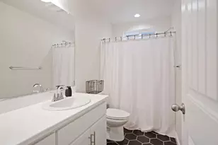 3926 Dedication Dr, Turlock, CA 95382 - Photo 18