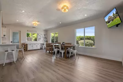 8300 Jantzen Road, Modesto, CA 95357 - Photo 14