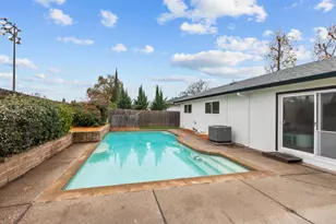 725 Jo Ann Ln, Roseville, CA 95678 - Photo 24