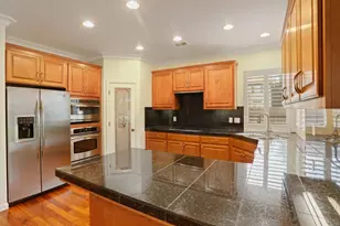 4305 Lourmarin Ln, Modesto, CA 95356 - Photo 12