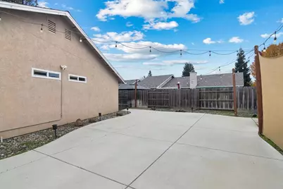 326 Burns Creek Court, Waterford, CA 95386 - Photo 34